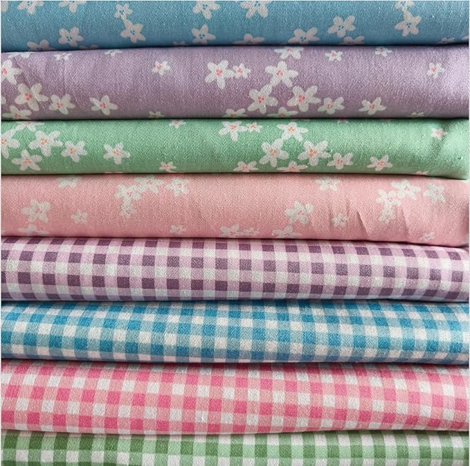 8Pcs 9.8" x 9.8"(25 * 25CM) Cotton Fabric DIY Making Supplies Quilting Patchwork Fabric Fat Quarter Bundles DIY for Quilting Cotton Patchwork Cushions (Small Flowers Square, 9.8" x 9.8")