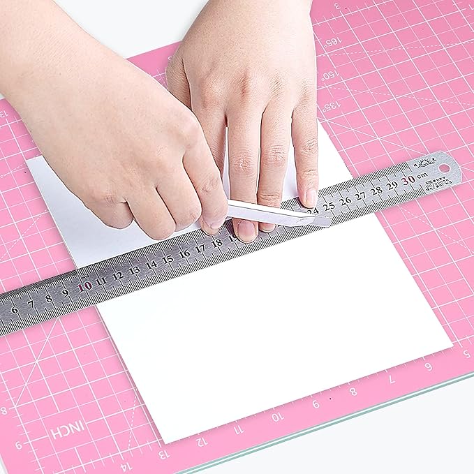 TCAIRG Self Healing Cutting Mat 18 inchx12 inch Non-Slip PVC Double Sided 5-Ply A3 Art Craft Rotating Mat,Sewing Crafts Hobby Fabric Precision Scrapbooking Project(Pink/Purple)