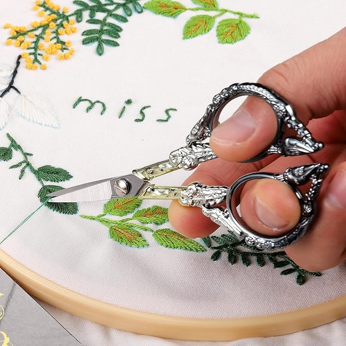 Sewing Embroidery Scissors, Small Thread Scissor for Craft Artwork Needlework Yarn Knitting Detail Snips, Black Cute Bird Shears