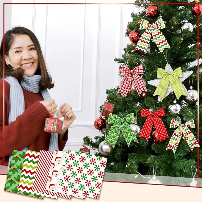 Fanfanwin 40 Pcs Red and Green Christmas Quilting Fabric Roll 2.56 Inch Precut Fabric Squares Jelly Patchwork Snowflake Peppermint Strips Materials for Winter Xmas Holiday Craft Sewing Panels DIY