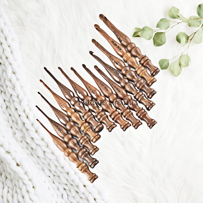 DnU Avenue Sheesham Wood Set of 13 Ergonomic Crochet Hooks 3.5 MM to 12 MM, Wooden Yarn Crochet Hooks for Arthritic Hands, Knitting & Crochet Storage, Soft Grip, Wood Finish, Brown (Only Hooks)