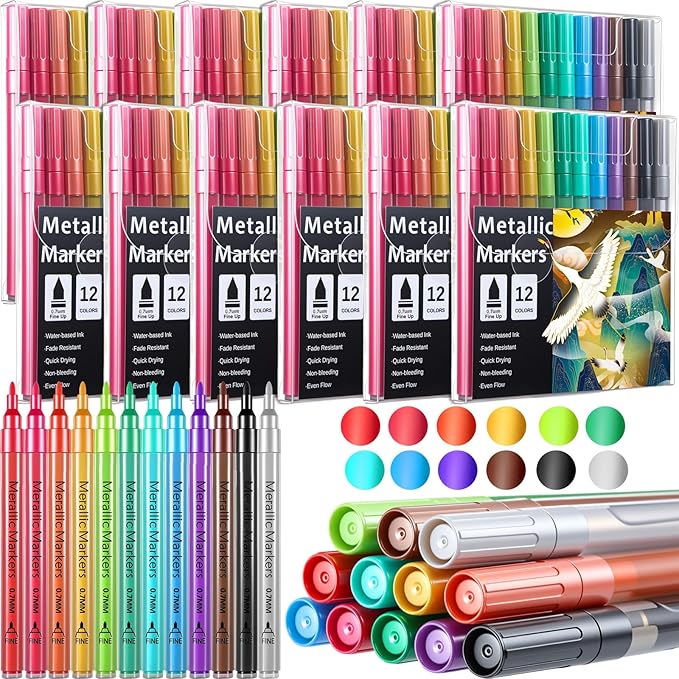 12 Sets Metallic Paint Markers Acrylic Metallic Pens Set of 12 Colors Glitter Pens 0.7 mm Extra Fine Tip Scrapbooking Coloring Black Paper Rock Painting Holiday Card Making DIY Crafts