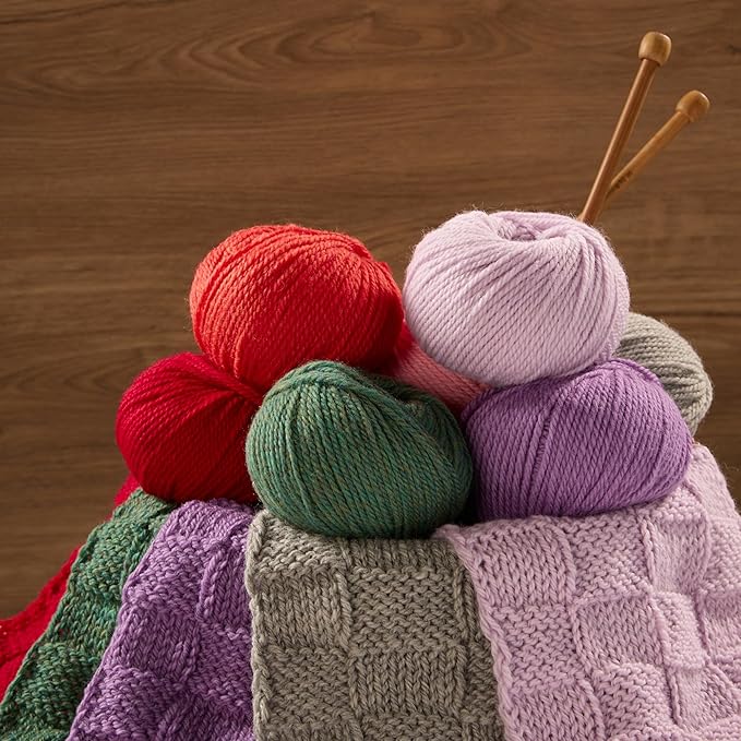 100% Merino Wool Yarn, 3-Ply Luxurious and Soft Yarn for Hand Knitting & Crocheting (Red,3Balls)