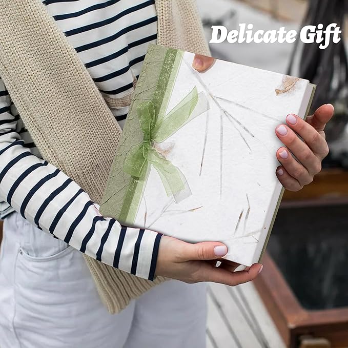 Yoment 8 x 8 Hardcover Small Sketch Book Sketchbook for Drawing 185GSM Thick Paper 160 Pages Square Art Mixed Media Sketch Books Sketch Pad for Women Adults