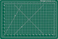 Dahle Vantage 10471 Premium Self-Healing Cutting Mat, 12"x18", 1/2" Grid, 5 Layers for Max Healing, Perfect for Crafts & Sewing, Green