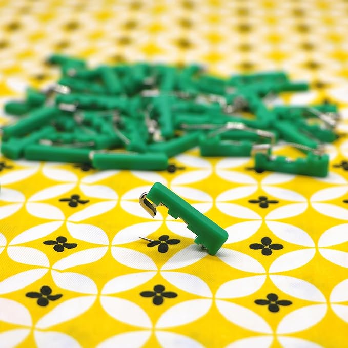 Curved Safety Pins with Grip Covers, Basting Pins for Quilting, Size 1, 50-Count, Green