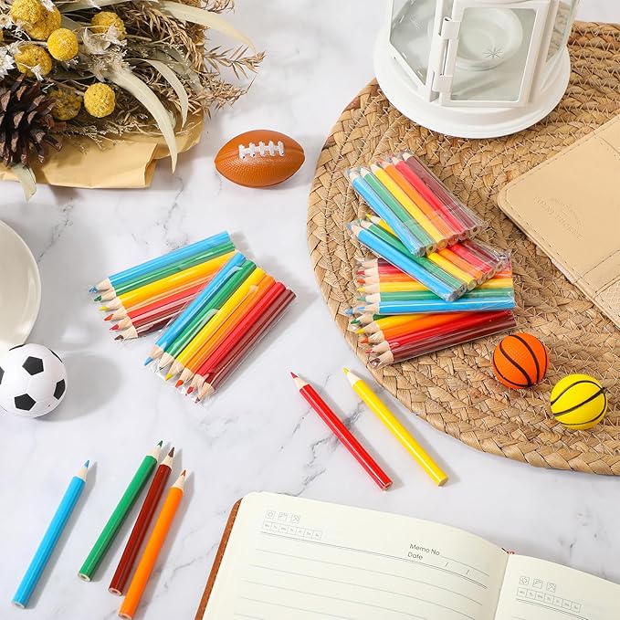 Cholemy 200 Sets Mini Colored Pencils 3.5 Inch Portable Short Color Pencil Bulk Coloring Pencils Pre Sharpened Drawing Colored Pencil for Painting Gift 6 Color