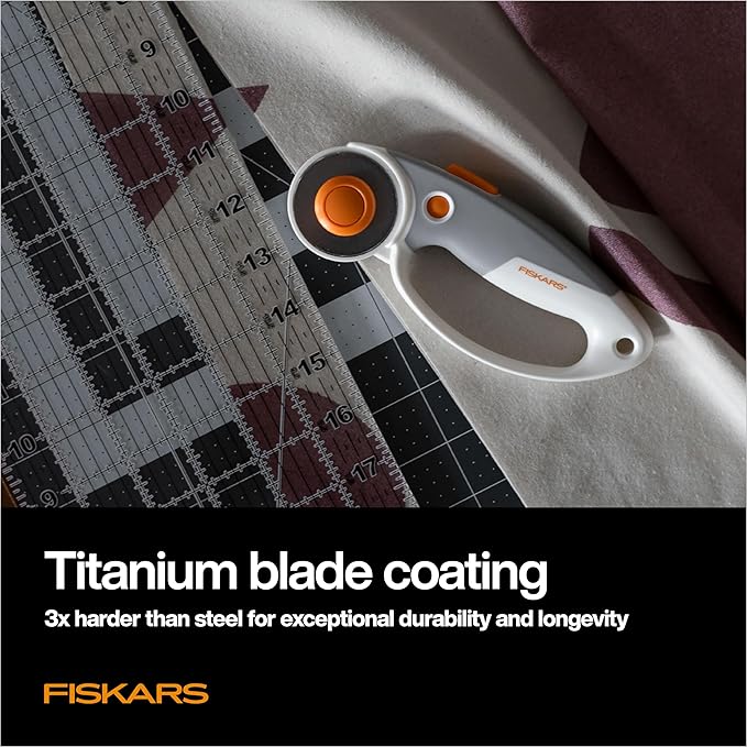 Fiskars Loop Rotary Cutter, Titanium 45mm Blade, Ideal for Cutting Multiple Layers, For Fabric, Felt, Vinyl and Crafts, Softgrip Handle
