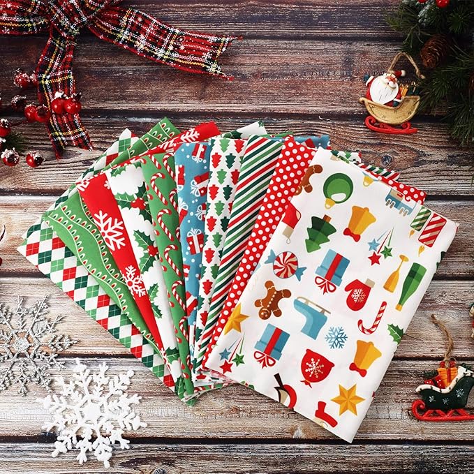 Tatuo 10 Pieces Christmas Cotton Fabric Squares Precut Quilting Patchwork Christmas Snowflake Print Red Green Fabric for Xmas Sewing Crafting DIY Supplies(25 x 25 cm/ 9.84 x 9.84 Inch)