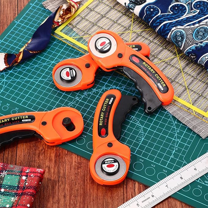 Lothee 12 Packs Stainless Steel Rotary Cutter Set, 45mm Circular Blades with Handle for Fabric, Leather, Quilting, Sewing & Crafting - 420J2 Steel and Durable ABS Plastic(Orange)