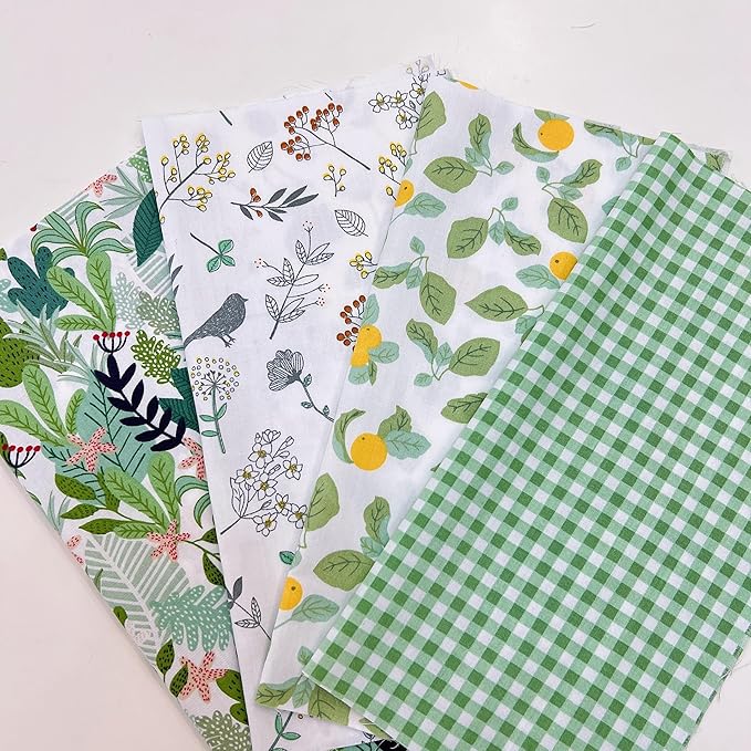 42Pcs 10cm*10cm Cotton Fabric DIY Making Supplies Quilting Patchwork Fabric Fat Quarter Bundles DIY for Quilting Cotton Patchwork Cushions (Green, 10cm*10cm)