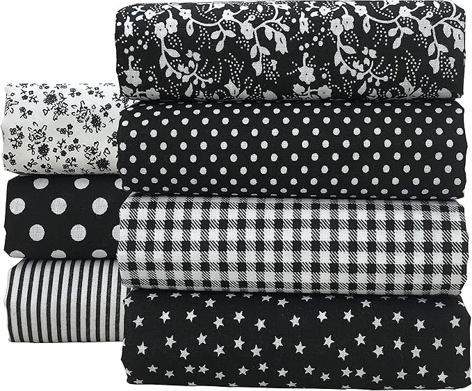 7PCS/lot Black Series Floral Cotton Craft Fabric Textile Quilting Sewing Patchwork Fabric Fat Quarter Bundles for Scrapbooking Cloth Sewing DIY Crafts Pillows and Masks