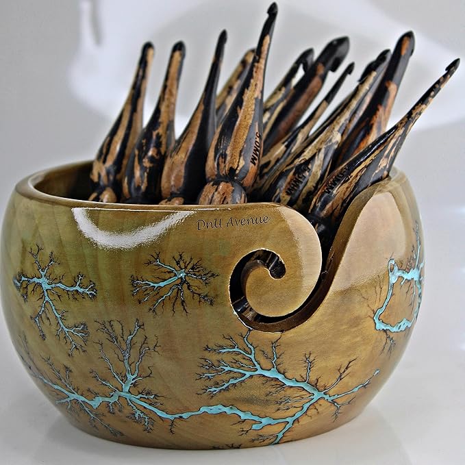 Wooden Yarn Bowl with Golden Design & 13-Piece Crochet Hook Set – Sizes 3.5mm to 12mm, Smooth Bamboo Crochet Hooks for Yarn, Ergonomic Knitting & Crochet Tools for Beginners & Experts