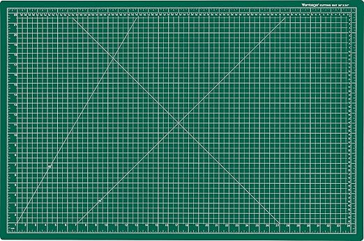 Dahle Vantage 10473 Premium Self-Healing Cutting Mat, 24"x36", 1/2" Grid, 5 Layers for Max Healing, Perfect for Crafts & Sewing, Green