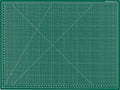 Dahle Vantage 10474 Premium Self-Healing Cutting Mat, 36"x48", 1/2" Grid, 5 Layers for Max Healing, Perfect for Crafts & Sewing, Green