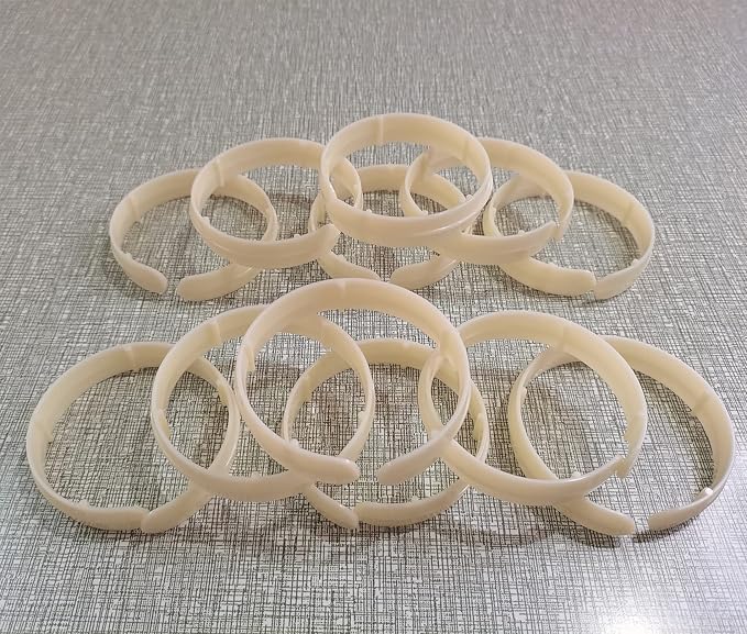 Quilt Clips for Quilting, 12 Pack – 3 Inch Heavy Duty Plastic Quilt Roll Clips, Quilting Clips Hold Quilt Rolled, Easy to Use, Won’t Scratch Machine, White, for Queen Size Quilt Projects