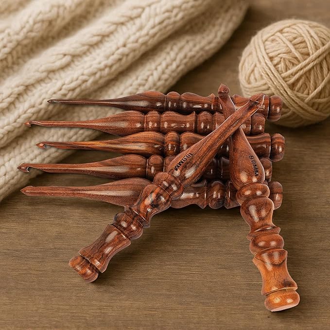 Wooden Crochet Hook Set of 13, Ergonomic Soft Grip Handles for Arthritis & Hand Pain, 3.5mm–12mm Crochet Needles for Beginners, Knitting & Yarn Crafts