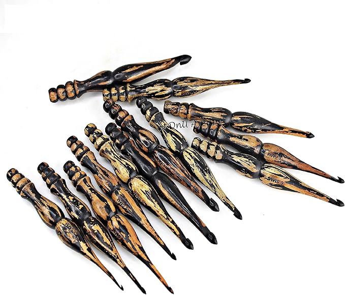 13-Piece Wooden Crochet Hook Set – Sizes 3.5mm to 12mm, Smooth Handmade Bamboo Crochet Hooks for Yarn, Ergonomic Lightweight Knitting & Crochet Tools for Beginners & Experts